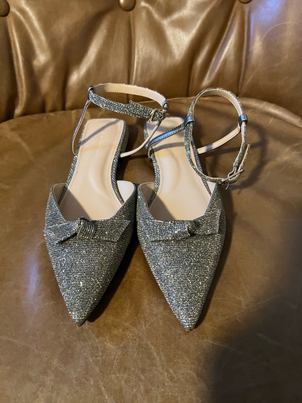 White House Black Market Sparkle Closed Toe Flats, Bronze, Size 7.5 Never worn